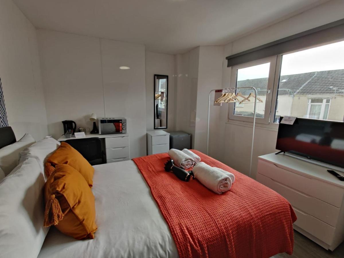 Apartment Stop At The Osterley! Swansea
