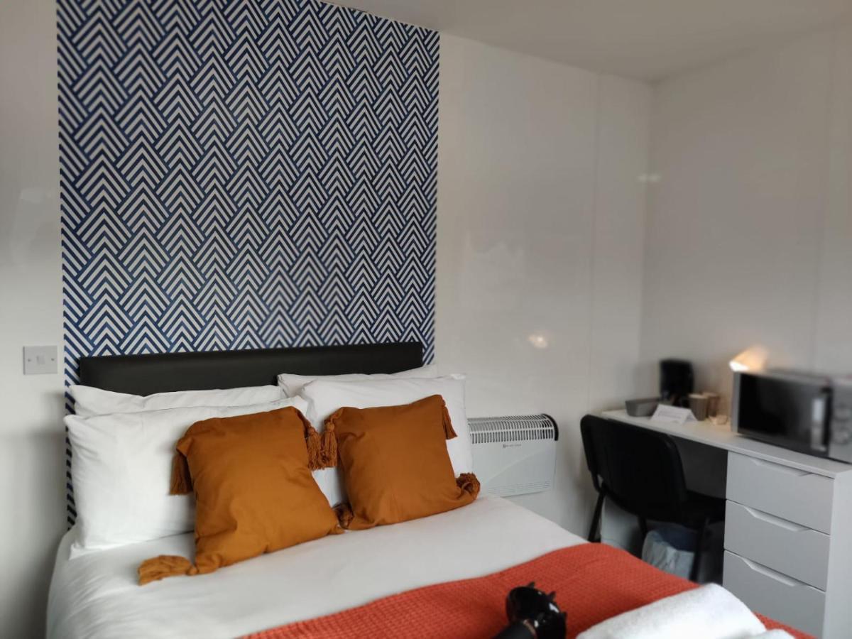 Stop At The Osterley! Apartment Swansea